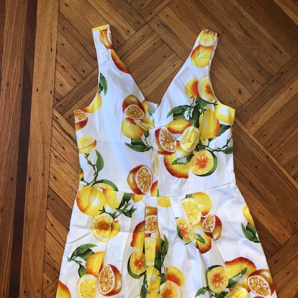 Banana Republic | Lemon print dress - Picture 5 of 7